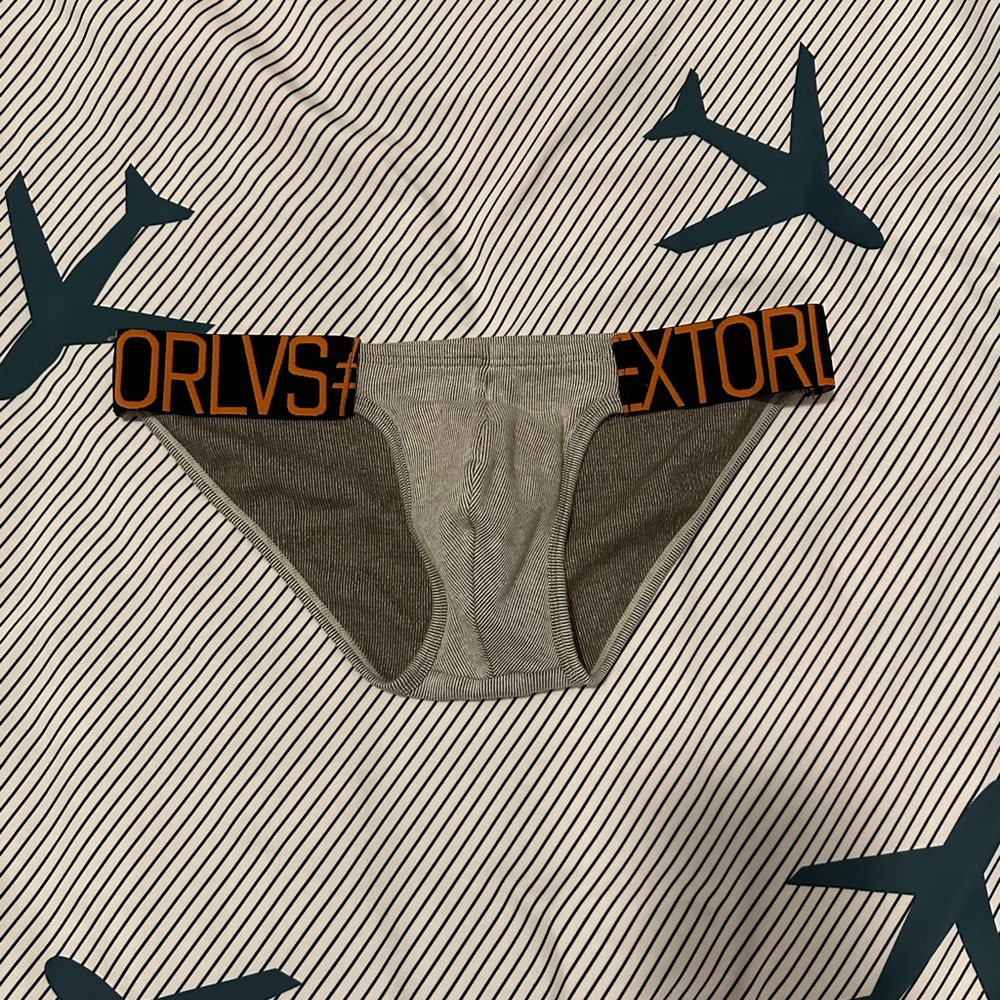 Men’s bikini brief underwear. USA Medium.